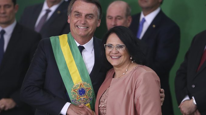 Damares e Bolsonaro